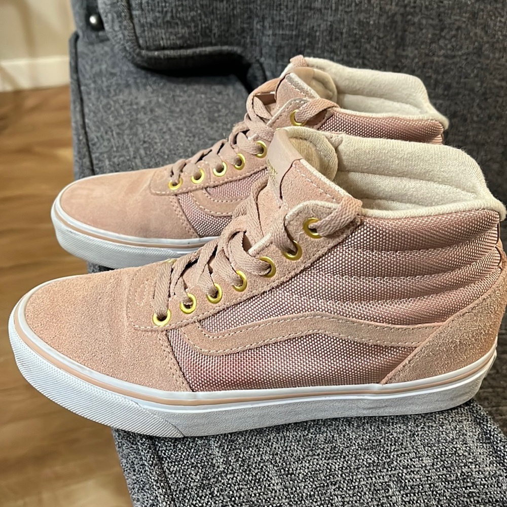 Hightop Vans!